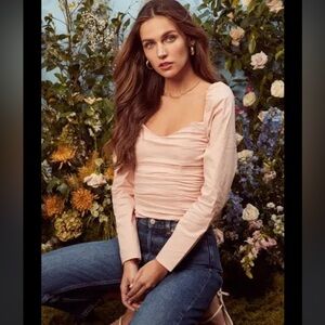 Pale pink astr size small blouse in excellent like-new condition